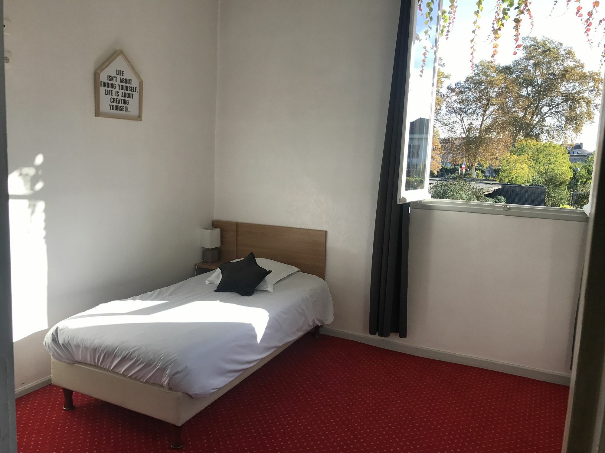 Citotel Hotel Le Chapon Fin Бриве-ла-Гаилларде Экстерьер фото