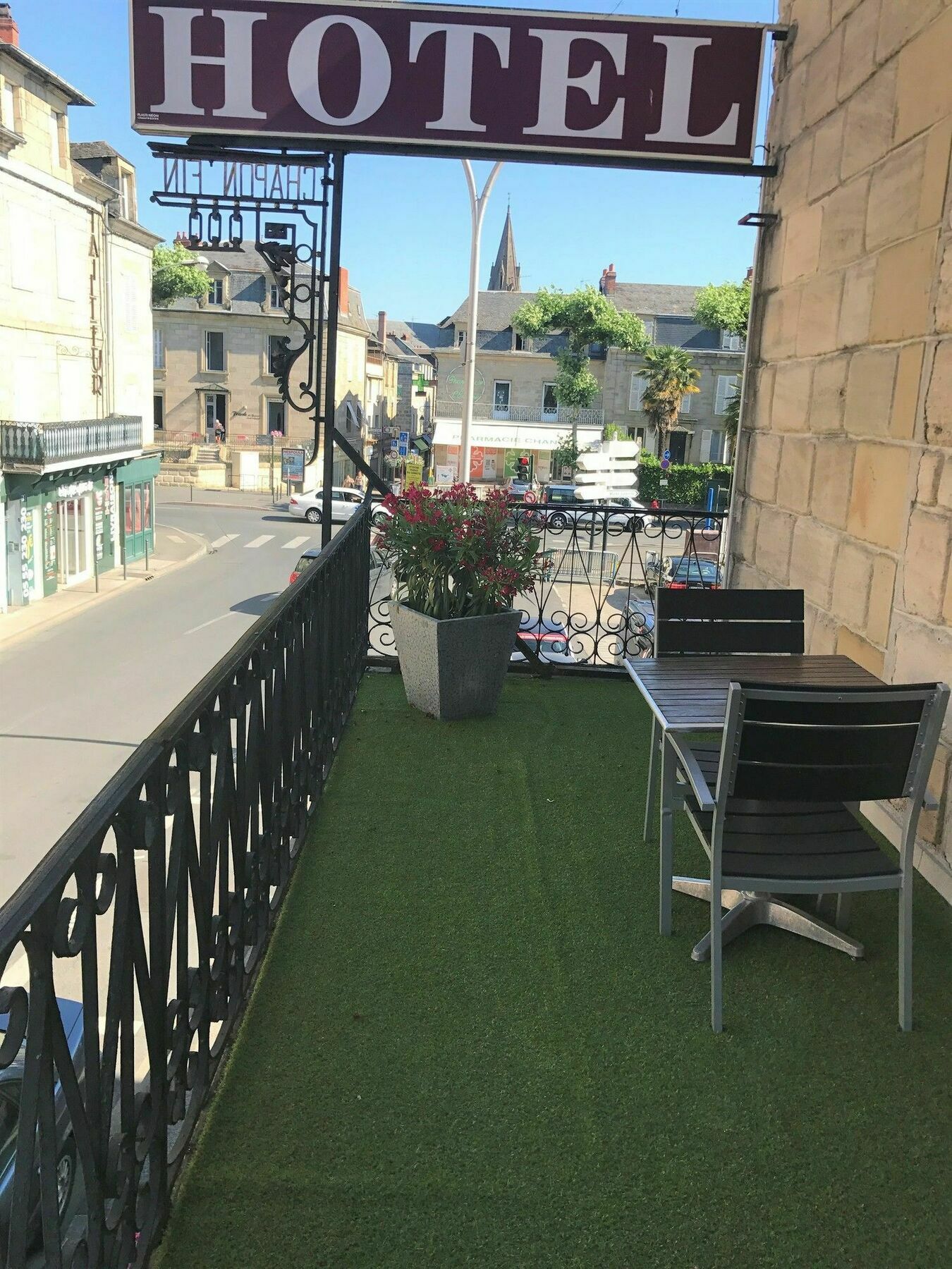 Citotel Hotel Le Chapon Fin Бриве-ла-Гаилларде Экстерьер фото