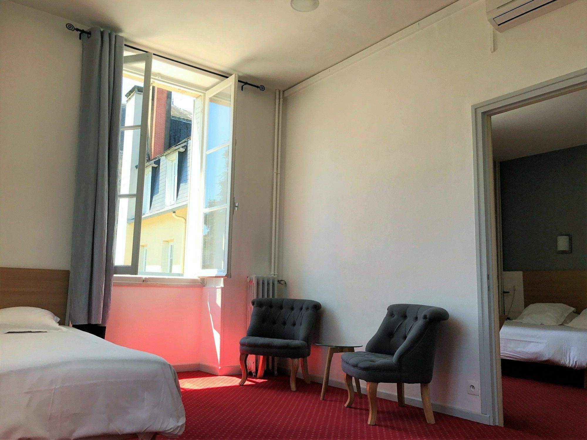 Citotel Hotel Le Chapon Fin Бриве-ла-Гаилларде Экстерьер фото